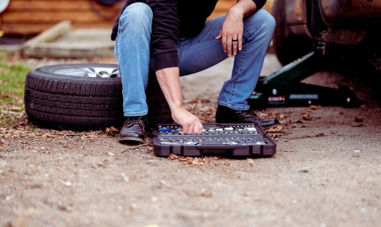 7 Reasons Why You Should Not Attempt a DIY Tow
